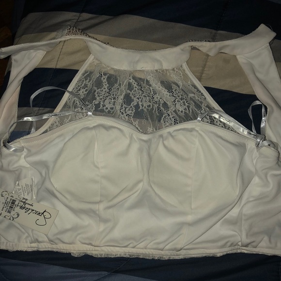 Cream dressy crop top - Picture 3 of 4